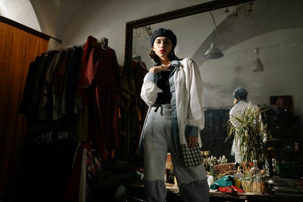 Os 10 equívocos mais frequentes das mulheres ao adquirir roupas: saiba como evitá-los!